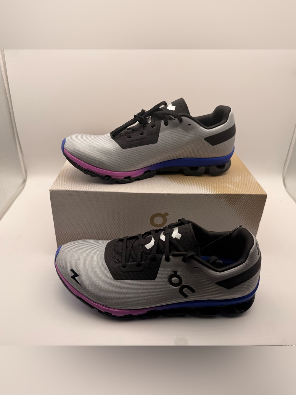 On Running Cloudflash Sensa Lunar Amethyst Womens Shoes NIB 3WD11701187 Size 8.5